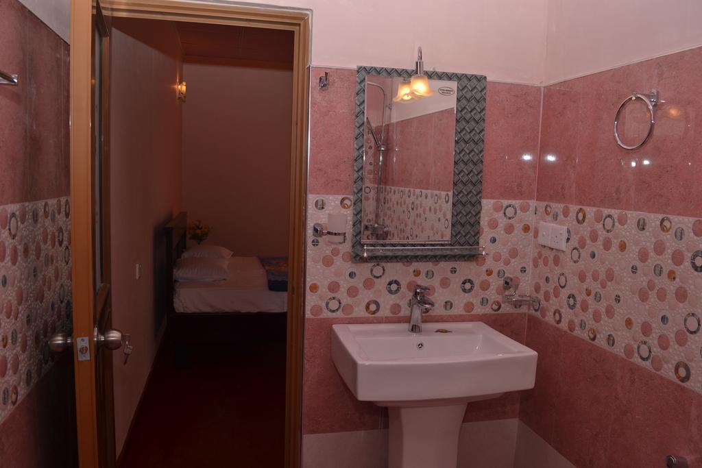 Yoho Nilmini Homestay Ела Екстериор снимка