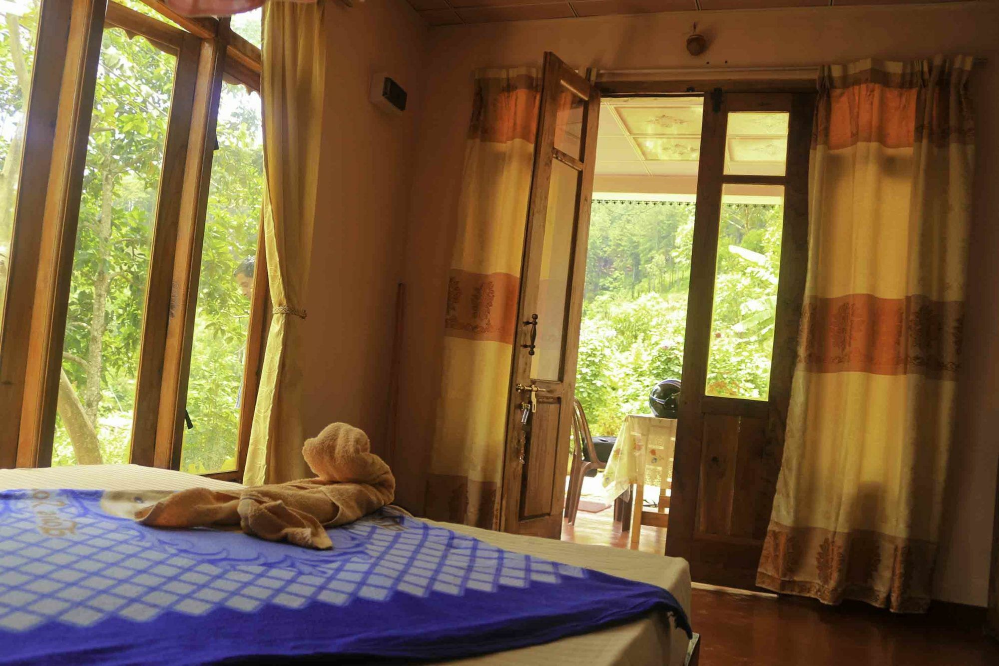 Yoho Nilmini Homestay Ела Екстериор снимка